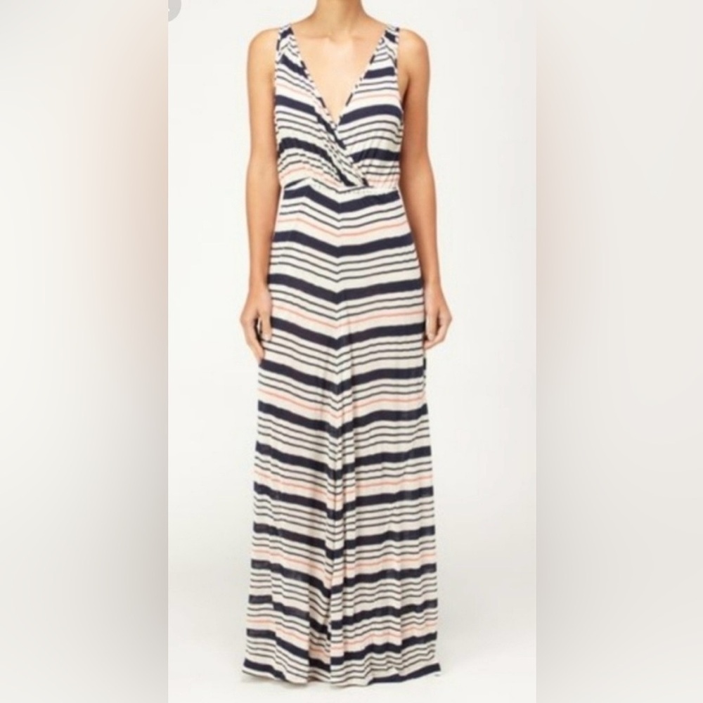 Quicksilver size M maxi dress